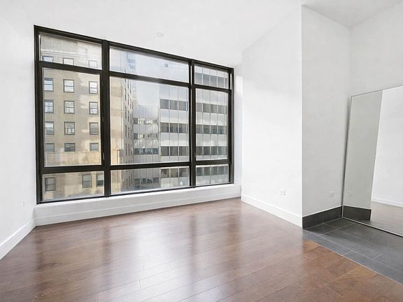 3rd image of 40 Broad St APT 22D