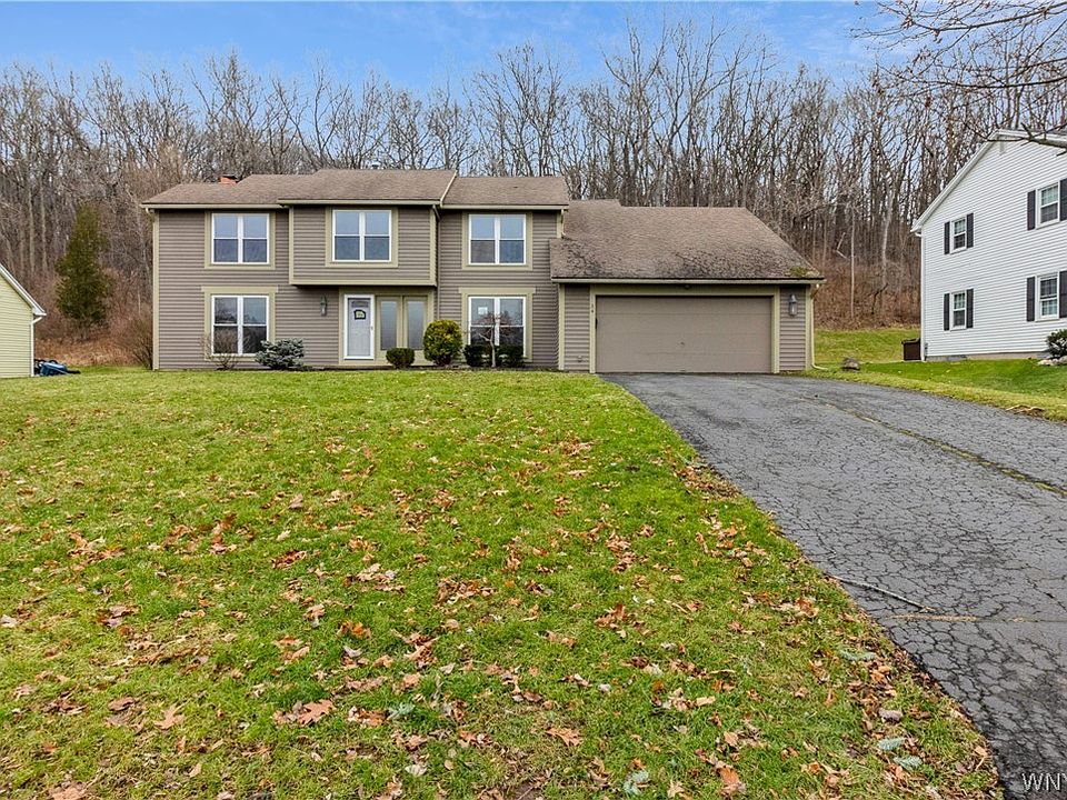 1st image of 34 Cambric Cir