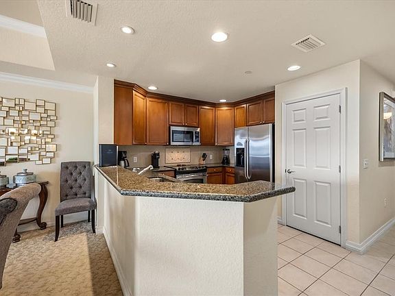 5th image of 1114 Sunset View Cir APT 402