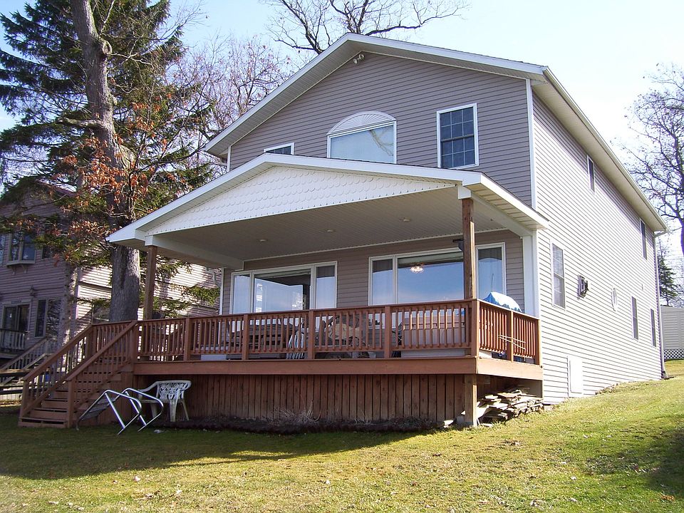 1st image of 4364 Lakeshore Dr