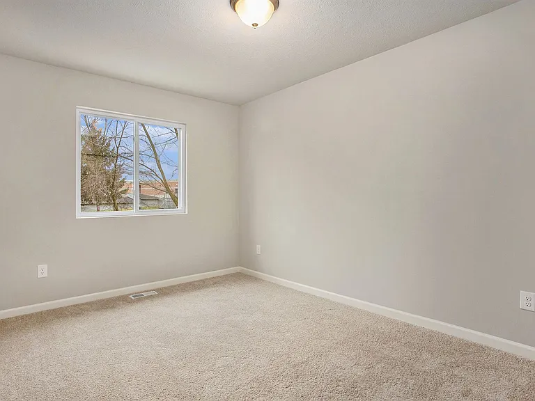 3520 Weldon Dr SW — Photo 15
