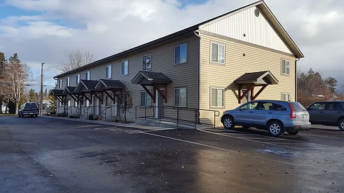 32 W Evergreen Dr Photo 1