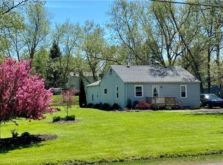 3308 Wadsworth Rd, Barberton, OH 44203