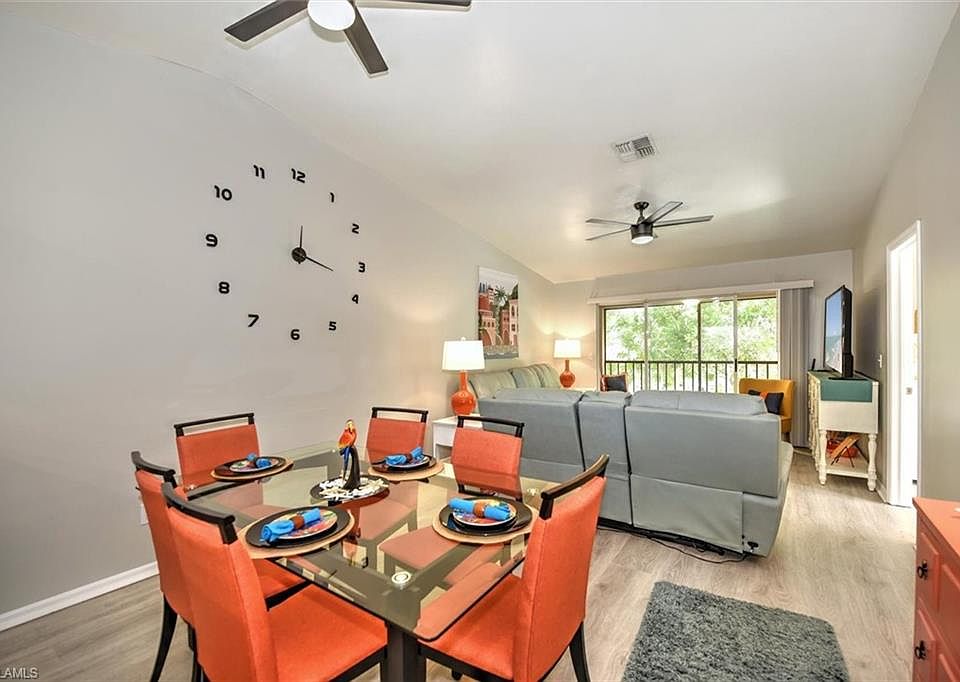 1st image of 5721 Foxlake DR #8