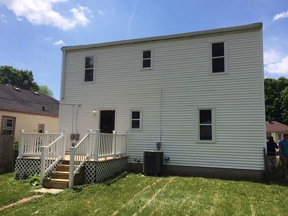 2nd image of 1913 N Linwood Ave