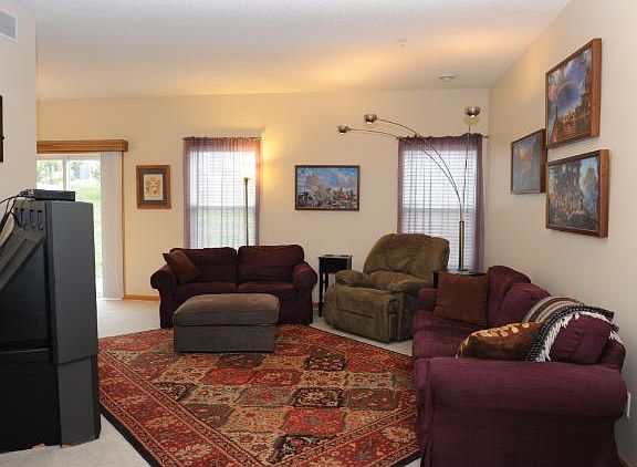 3rd image of 2746 Spy Glass Dr