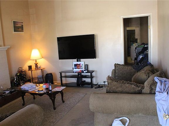 4th image of 1408 Arizona Ave