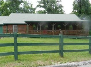 237 Mountainside Dr, Rabun Gap, GA 30568