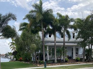 618 Islebay Dr, Apollo Beach, FL 33572