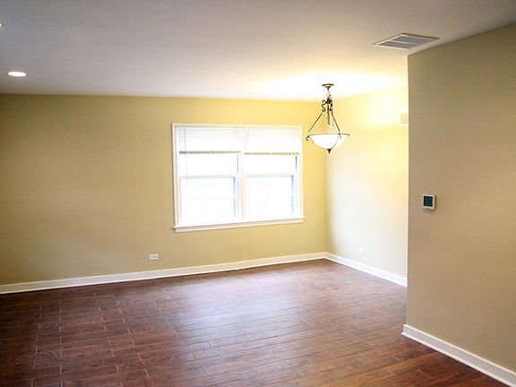 3rd image of 317 E Park Ave #B