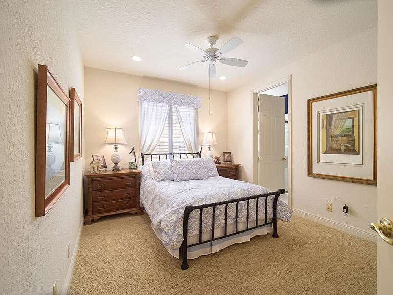 8282 Spyglass Dr — Photo 23