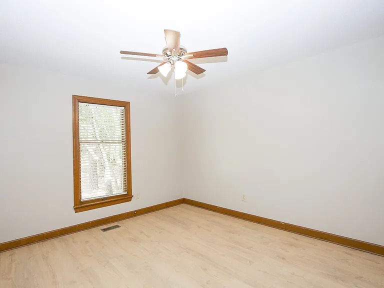 962 Water Oak Pl — Photo 48