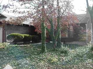 1609 SE 42nd St, Topeka, KS 66609