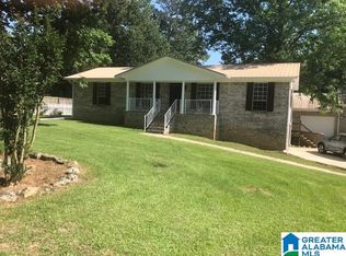 3249 Fieldale Dr, Bessemer, AL 35023