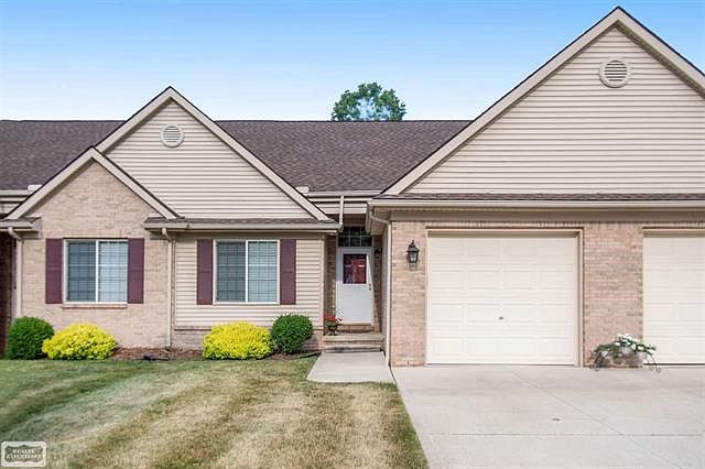 1st image of 213 Jonathon Dr