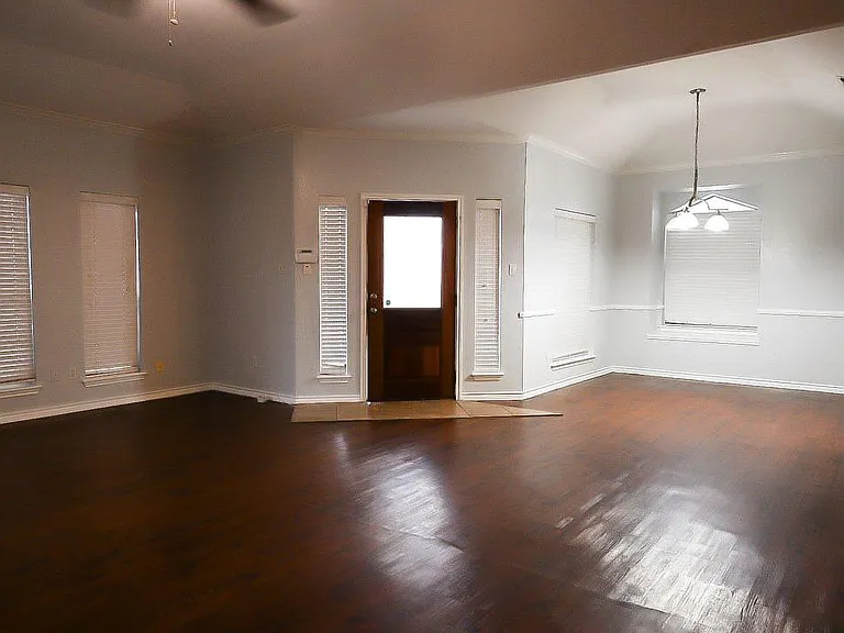 Family/Living Room + Dinning Room