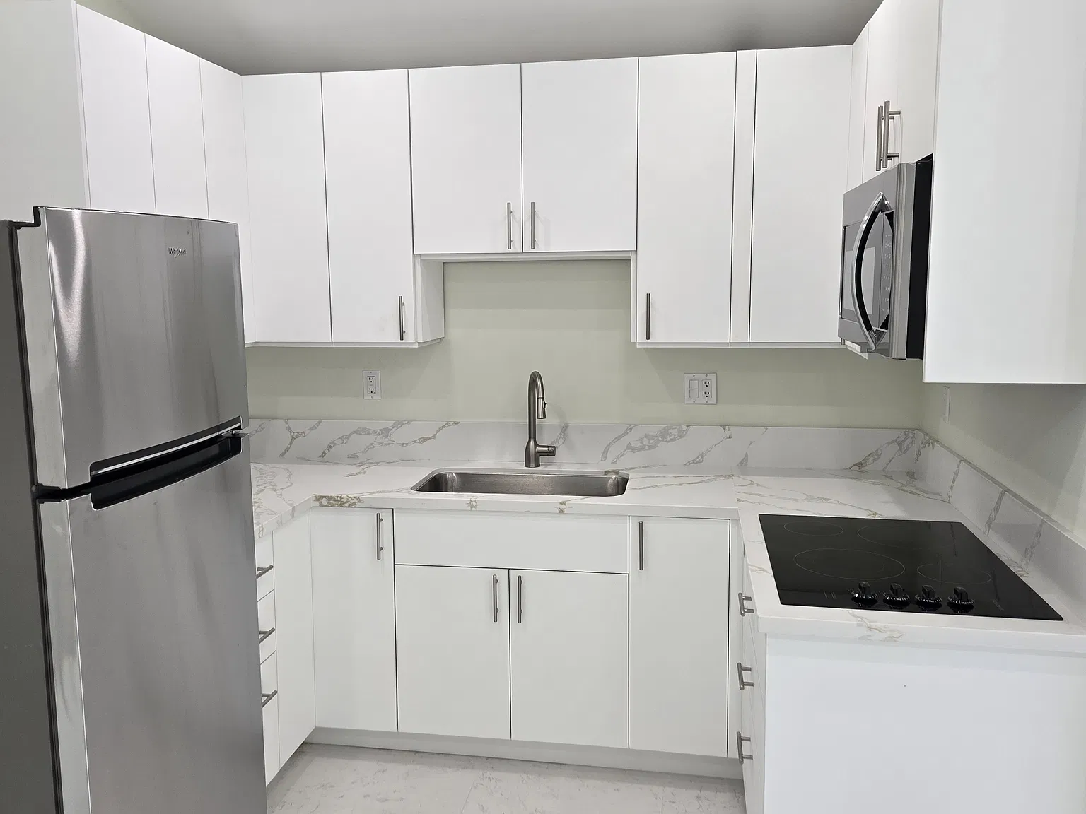 Studio, 350 sqft, $1,800 — Photo 4