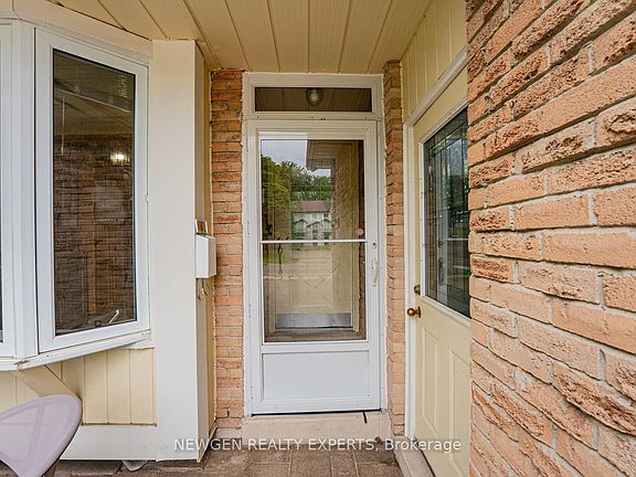5th image of 1 Wolverton Cres