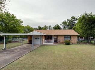 9623 Santa Monica Dr, Fort Worth, TX 76116
