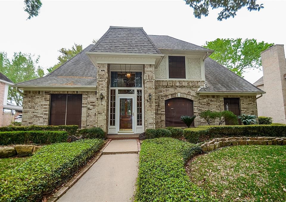 1st image of 2414 Stephens Grant Dr