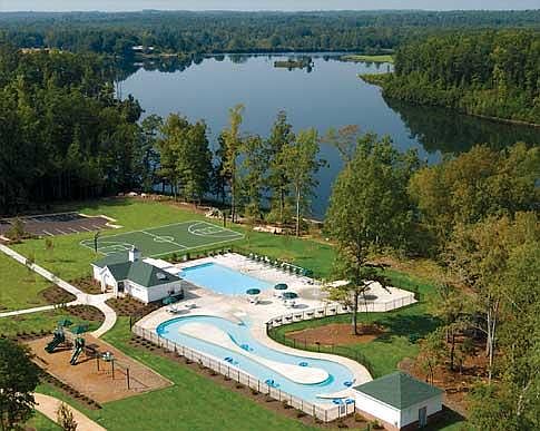 Eastlake amenity area located five houses from rental home.