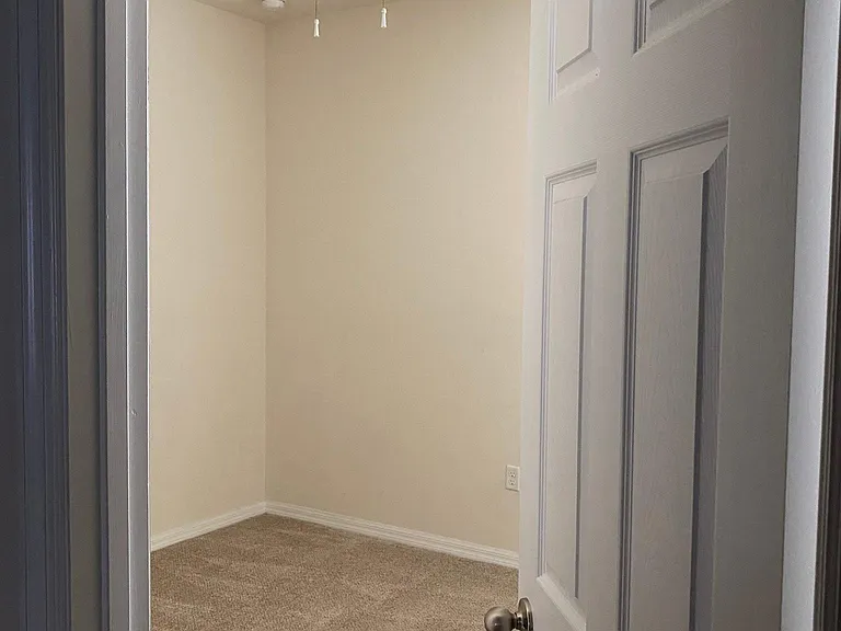 7488 Azalea Cove Cir — Photo 20