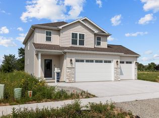 3606 E Golden Gate Dr, Appleton, WI 54913