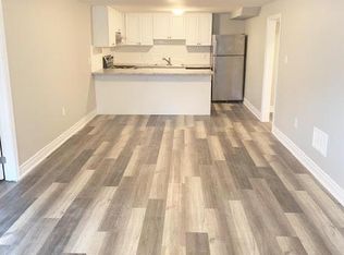 26 Bluebird Ave #1, Hamilton, ON L9A3W5