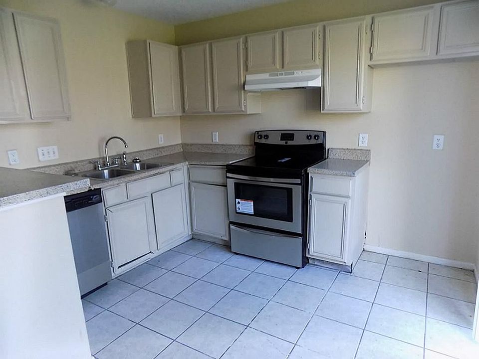 1st image of 7730 Ellis Dr
