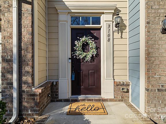 2nd image of 3108 Major Samuals Way