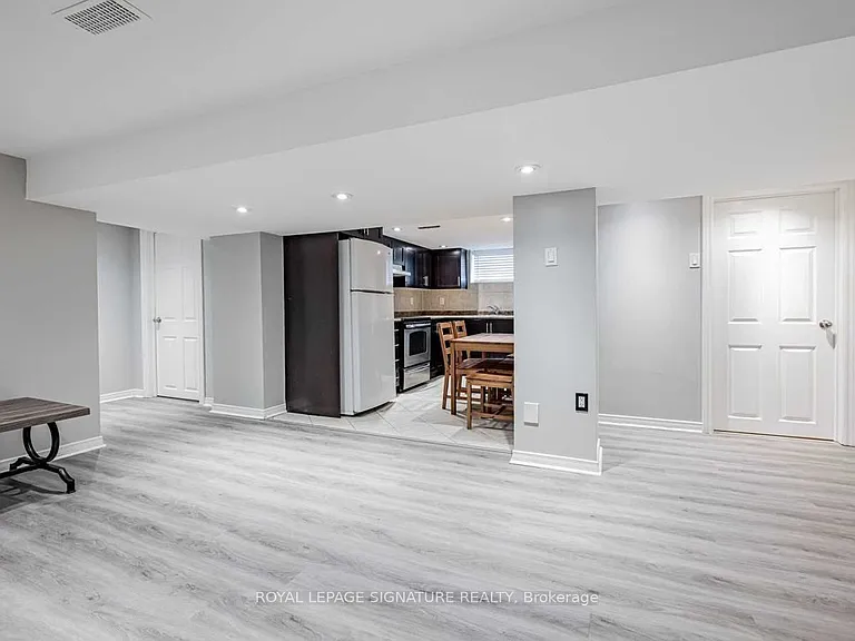 87 Watson St #BASEMENT — Photo 9