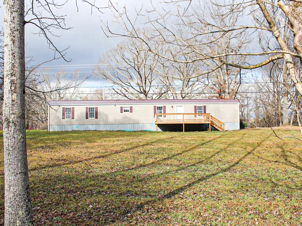 484 Filter Plant Rd, East Bernstadt, KY 40729