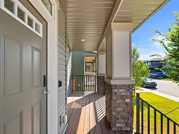 3rd image of 79 NW Legacy Glen Row SE