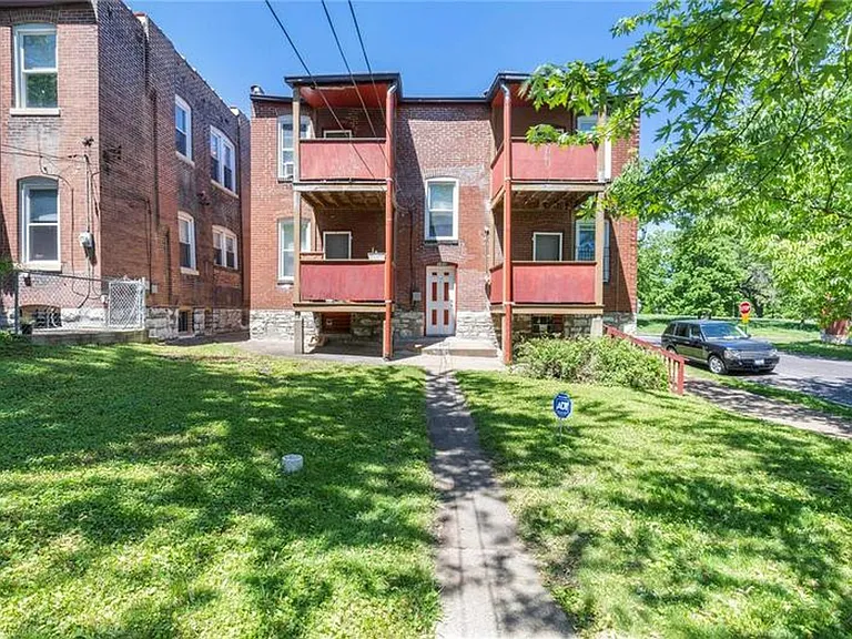 3300 Miami St — Photo 19