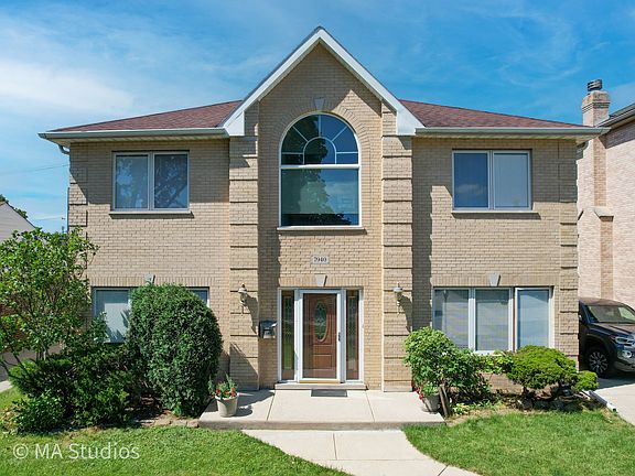 2nd image of 7940 N Oketo Ave