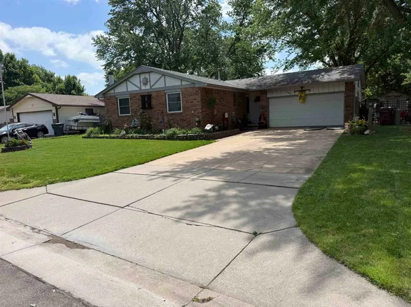 10313 W Esthner Ave, Wichita, KS 67209