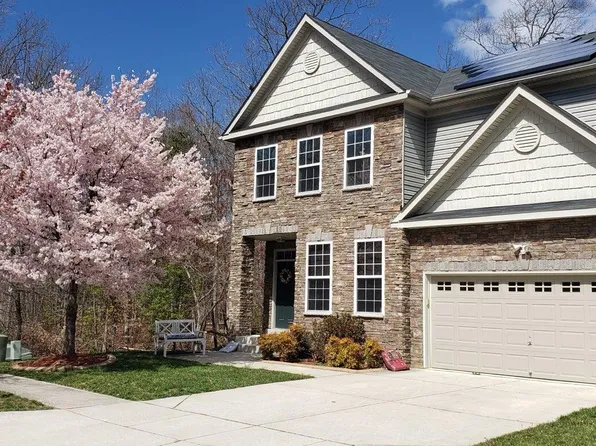 2848 Brunston Castle Ln, Waldorf, MD 20601