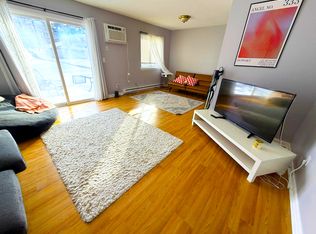 170 E Hadley Rd APT 15, Amherst, MA 01002