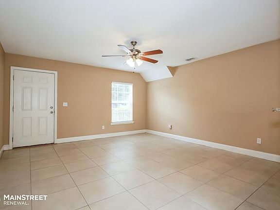 5th image of 8119 Cahoon Dr W