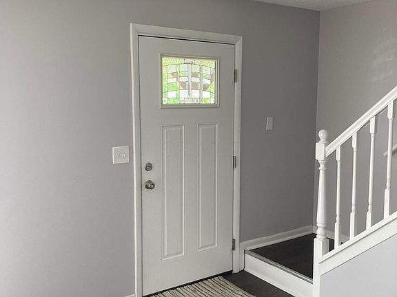 5th image of 6402 Birchview Dr N