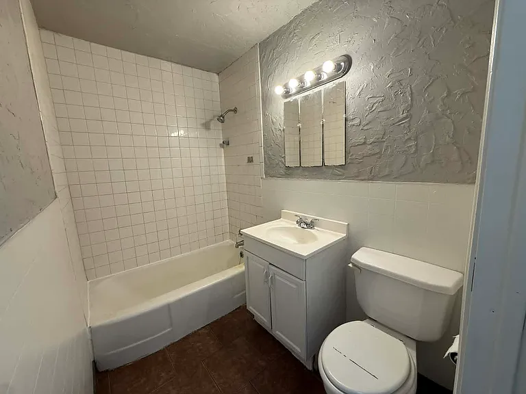 2025 Monta Ave — Photo 9
