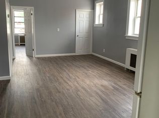 9 N Park Ave APT 2, Rockville Centre, NY 11570