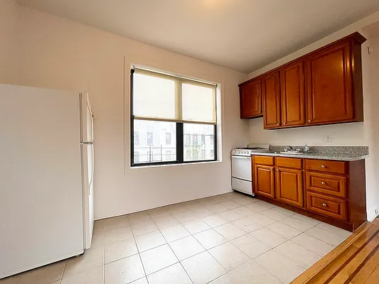 Rented by Century 21 Premier  | media 9