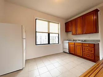 Rented by Century 21 Premier 