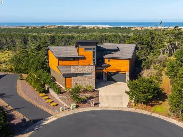 11 Fawn Ridge Ln, Florence, OR 97439