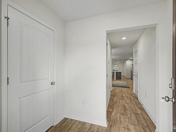 3rd image of 4677 Integrity Ct