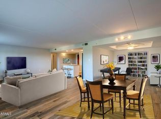 7970 E Camelback Rd UNIT 205, Scottsdale, AZ 85251