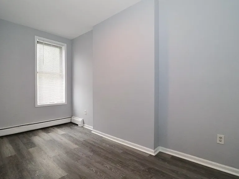 108 Adams St #4 — Photo 15