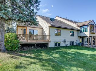 2201 Woodlynn Ave, Saint Paul, MN 55109