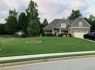 925 Ashland Falls Dr, Monroe, GA 30656